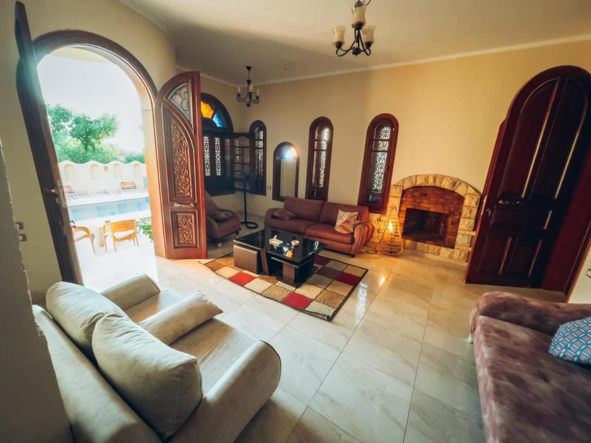 Tunis Palace - Al Fayyūm Εξωτερικό φωτογραφία